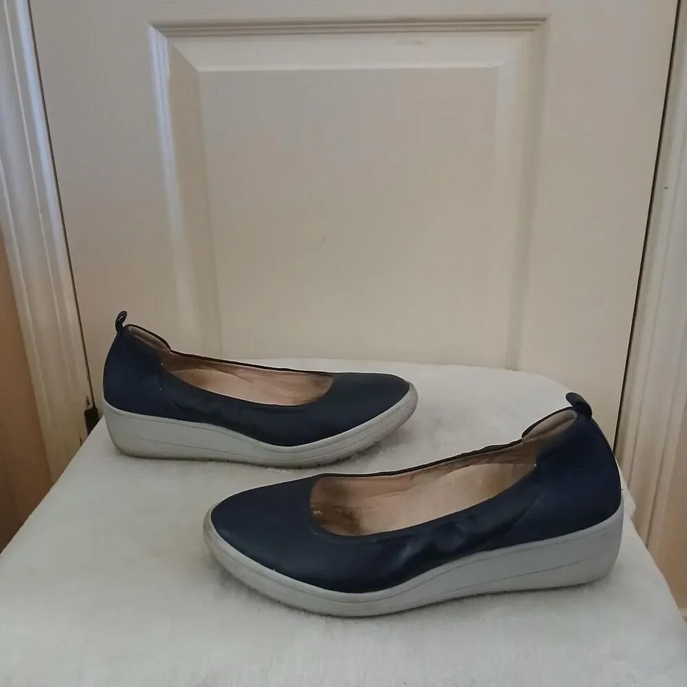 Vionic Jacey Navy Blue Leather Comfort Slip On Wedge Ballet Shoes 9 Basic